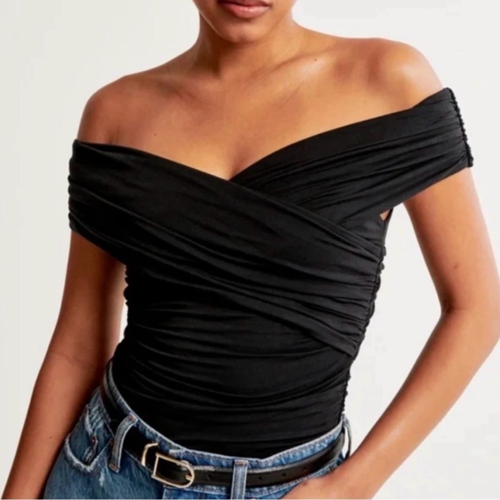 Sleek Seamless Ruched Wrap Bodysuit